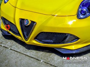 Alfa Romeo 4C Carbon Fiber Front Splitter Kit 
